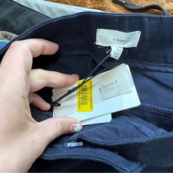 NWT a loves a women’s navy slim leg trousers pants size 2 twill chino - Picture 2 of 3